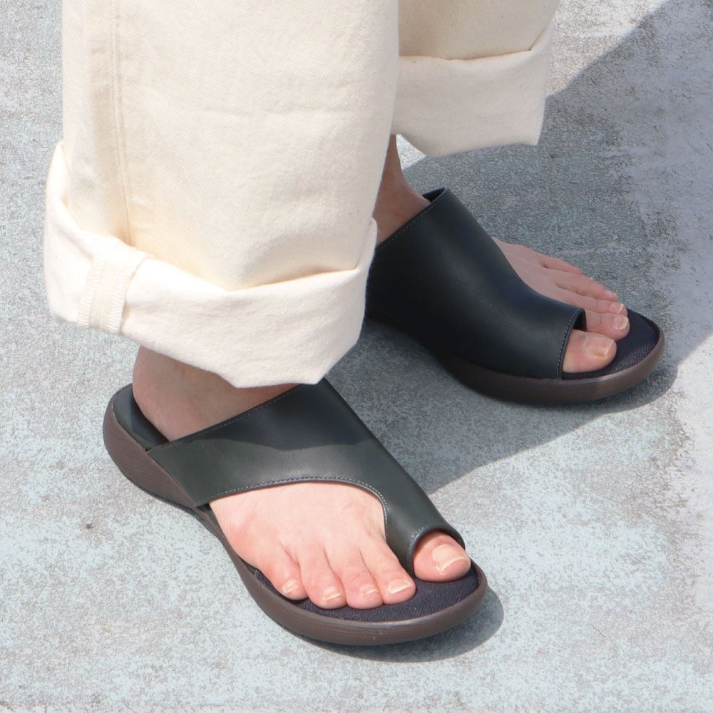 アシメトングサンダル レディース