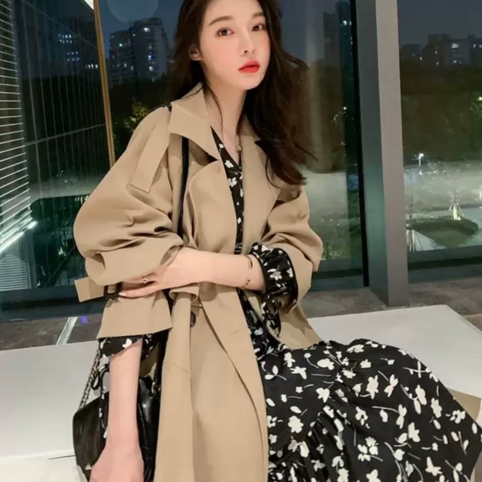 アウター トレンチコート コート ロング ベルト付き Vネック 襟付き ストレート Iライン 前開き ポリエステル 大人可愛い きれいめ シンプル カジュアル 大人 上品 おしゃれ お洒落 かっこいい