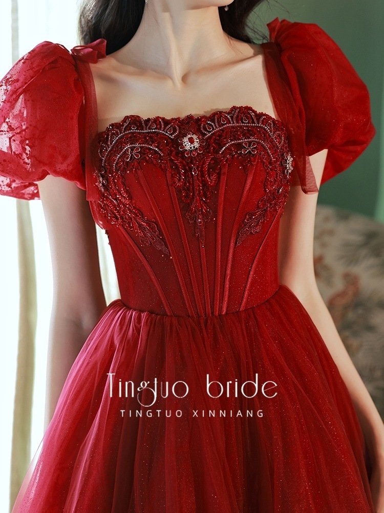 乾杯花嫁2025春夏新作赤婚約ドレススカートバックドアウェア小