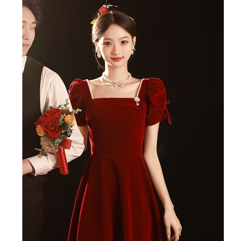 【1つ買うと10つ無料】スーツ花嫁2025秋のワインとレッドの婚約ドレスは正常に着用しスリムに見えます
