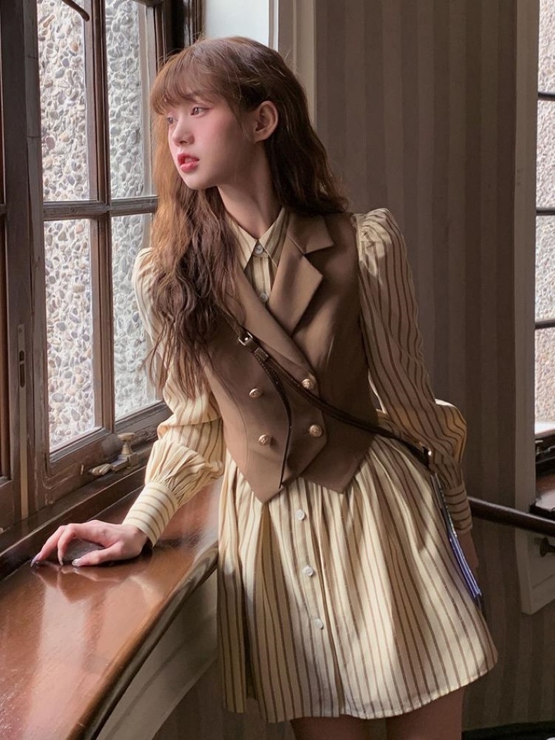 セットアップ ジャケット シャツワンピース 長袖 ベストドレスブラウス ショート丈 袖あり 襟付き 上下セット ツーピース 大人可愛い おしゃれ 大人女子 存在感 春 秋 冬 レディース デート