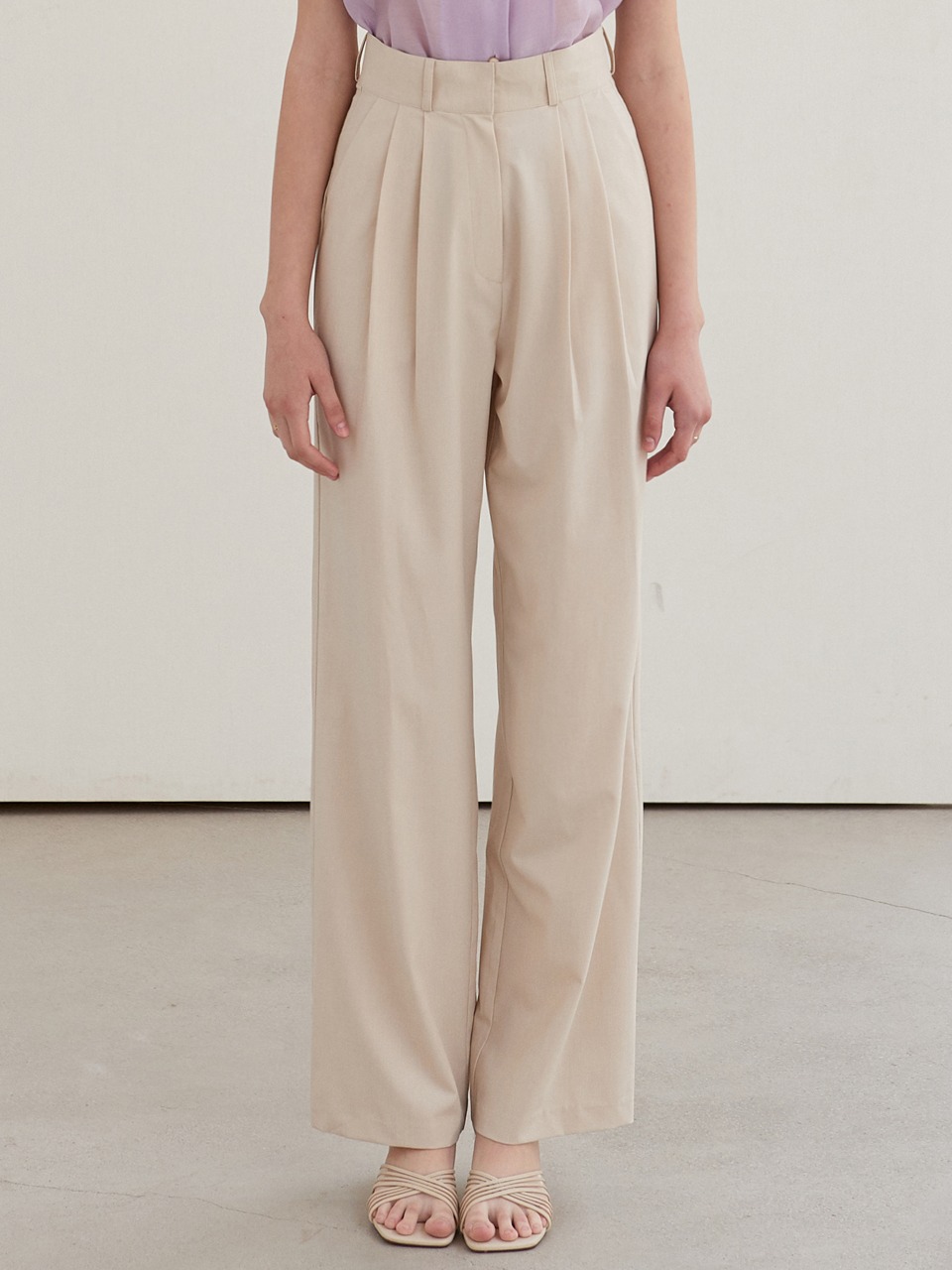 Summer 22 j1022 soft slacks (light beige)