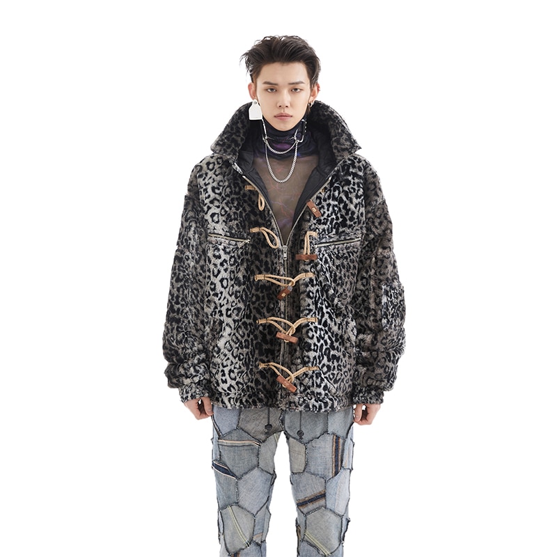 LSD COLLECTION_Wooden Toggle Button Fur Jacket