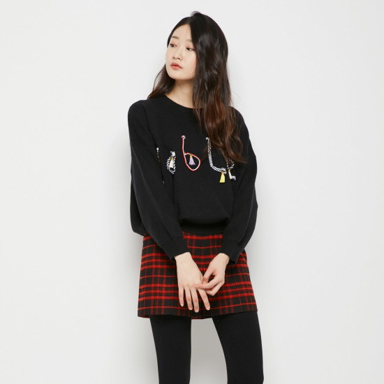 ラブLAPレタリングニットプルオーバーAH4KHW25 ニット/セーター/ニット/韓国ファッション ラブLAPレタリングニットプルオーバーAH4KHW25 ニット/セーター/ニット/韓国ファッション