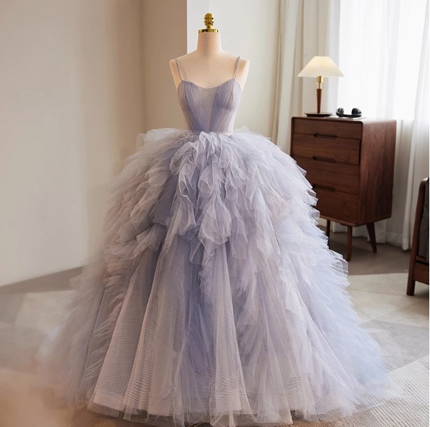 カラードレス ブルーグレー キャミソール Vネック 柔らかく重ねたチュールスカート 編み上げ 演奏会/音楽会
