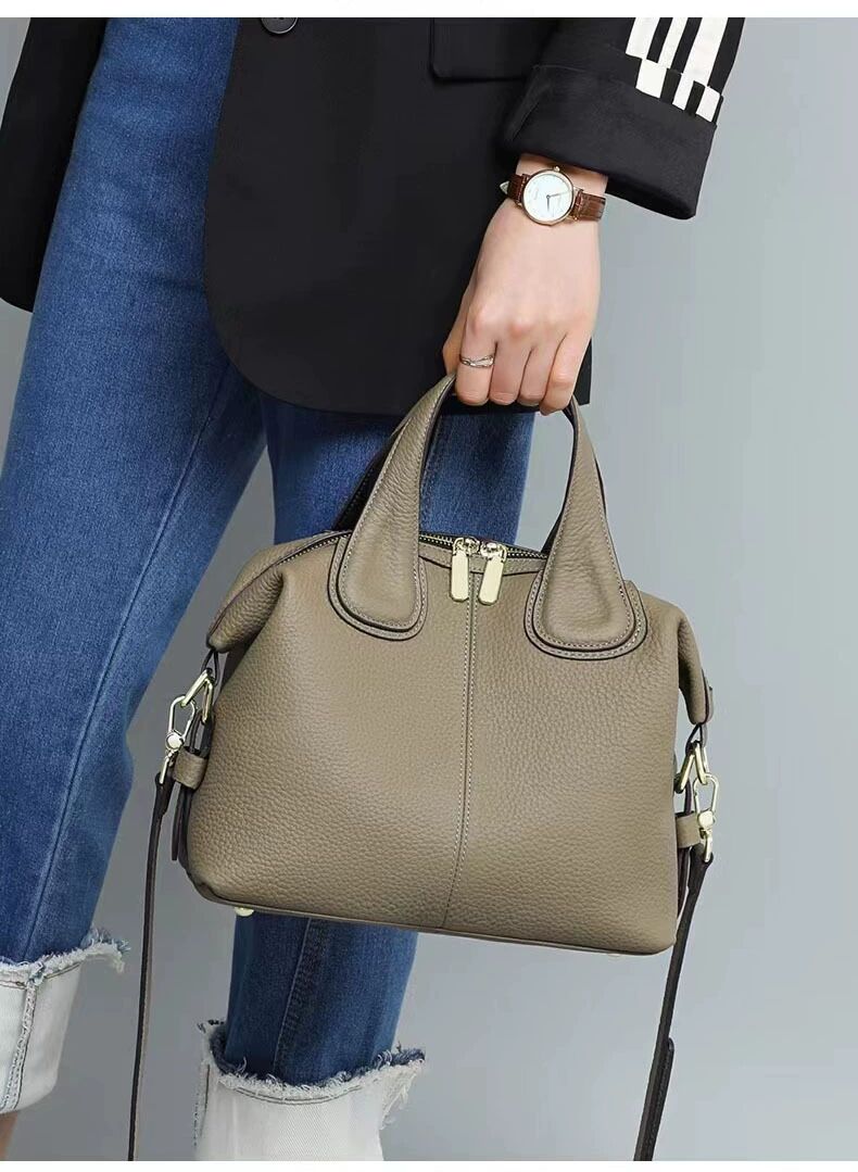 牛革ショルダーバッグ　斜めがけ　お洒落な女性トートバッグ　ショルダーバッグ　レディースバッグ　軽量バッグ　お洒落なカバン　韓国バッグ　人気 4,737円