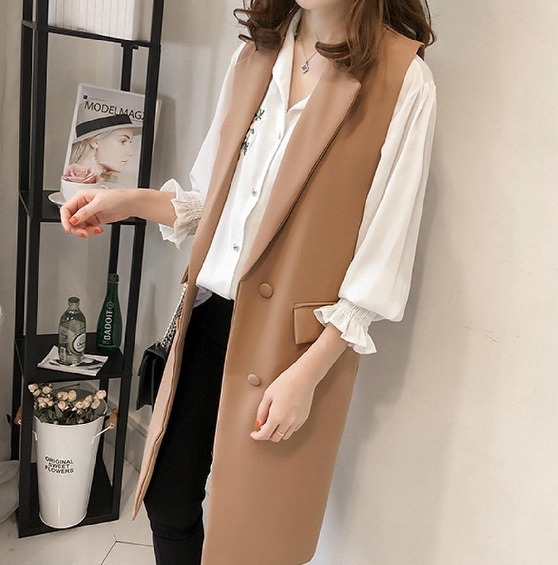 レディース トップス ベスト アウター 上着 ロング 袖なし ノースリーブ Vネック 襟付き 角襟 ポケット 前開き コンサバ きれいめ シンプル 上品 おしゃれ かっこいい レトロ こなれ感 ラフ