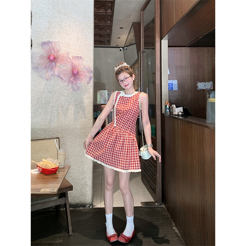 赤の格子 つり革 チョッキ着 袖なし ワンピース 女 夏 a字 腰をすぼめる やせて見える ワンピース