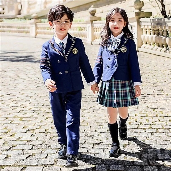 卒業式 スーツ 女の子 小学生 4点セット 秋冬服 学生服 子供制服 ジュニアスーツ キッズスーツ ユニフォーム 卒業式 入園 女の子 男の子 受験 小学校 中学生 キッズ通園 通学制服 フォーマル