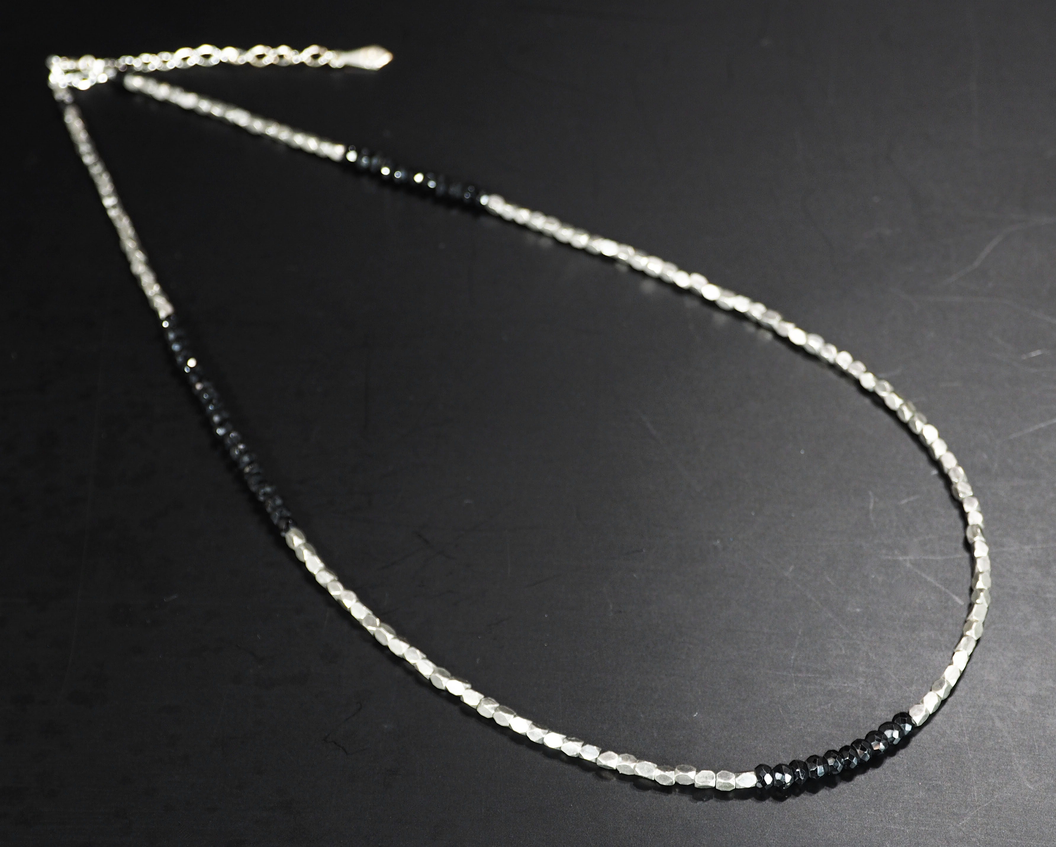 ブラック ダイヤモンド シルバー ネックレス カレンシルバー シルバー1000 カレン族 アンティーク ビーズ メンズ 天然石 ジュエリー アクセサリー 16,464円