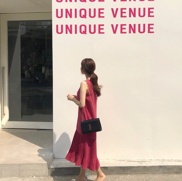 袖なし プリーツ ロングワンピース