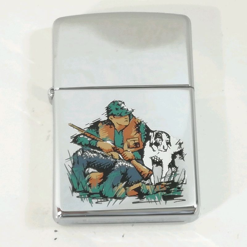 【未使用品】ZIPPO ハンター＆狩猟犬 オイルライターメール便でお送りします【代引き不可】