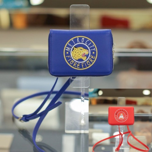 [Ruby Taylor Collaboration] クロス兼ファスナーの二つ折り財布