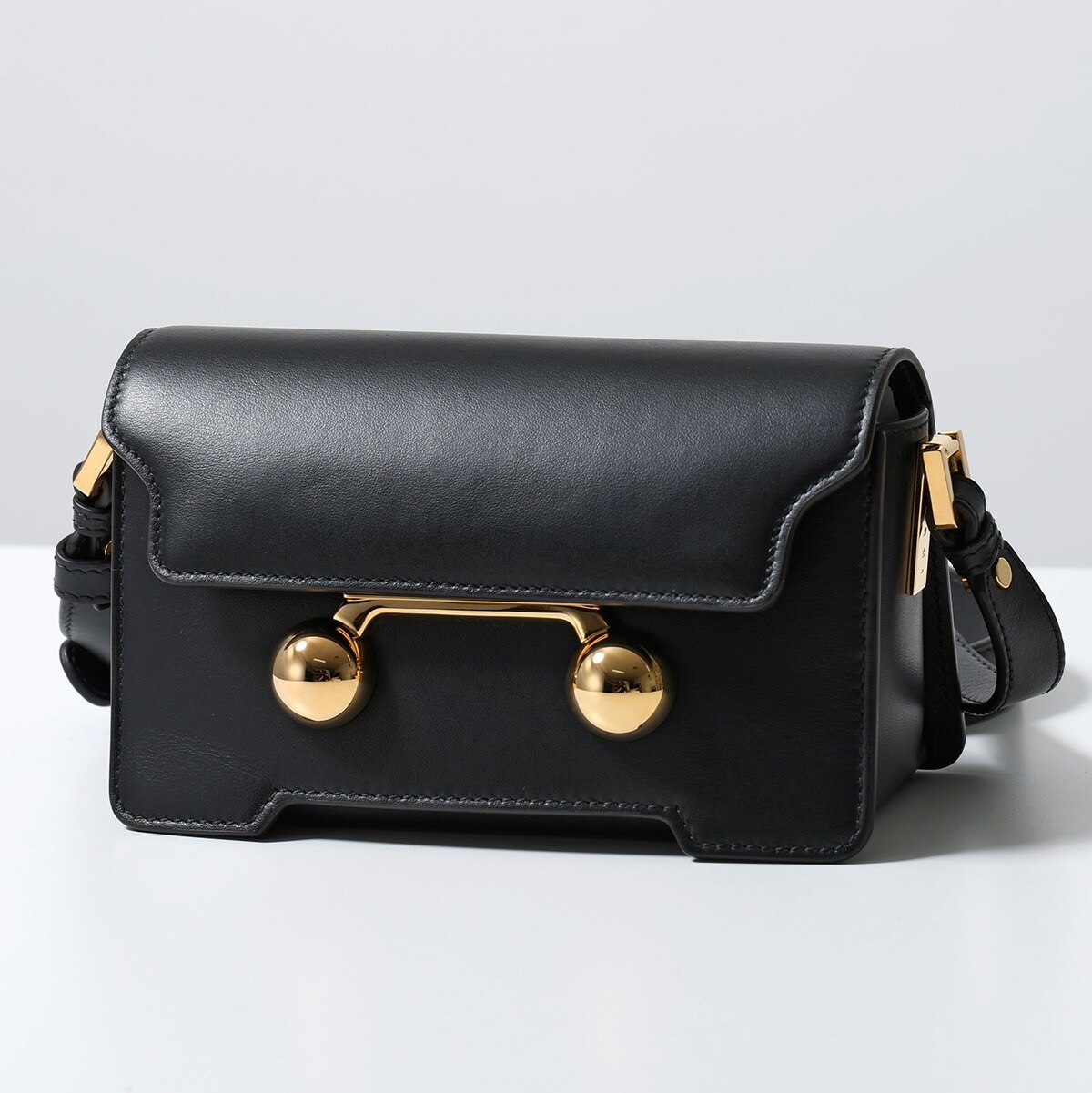 MARNI マルニ ショルダーバッグ Trunkaroo SBMP0193U0 P6948 レディース レザー クラッチバッグ スタッズ ロゴ 鞄 00N99 SBMP0193U0P694800N99