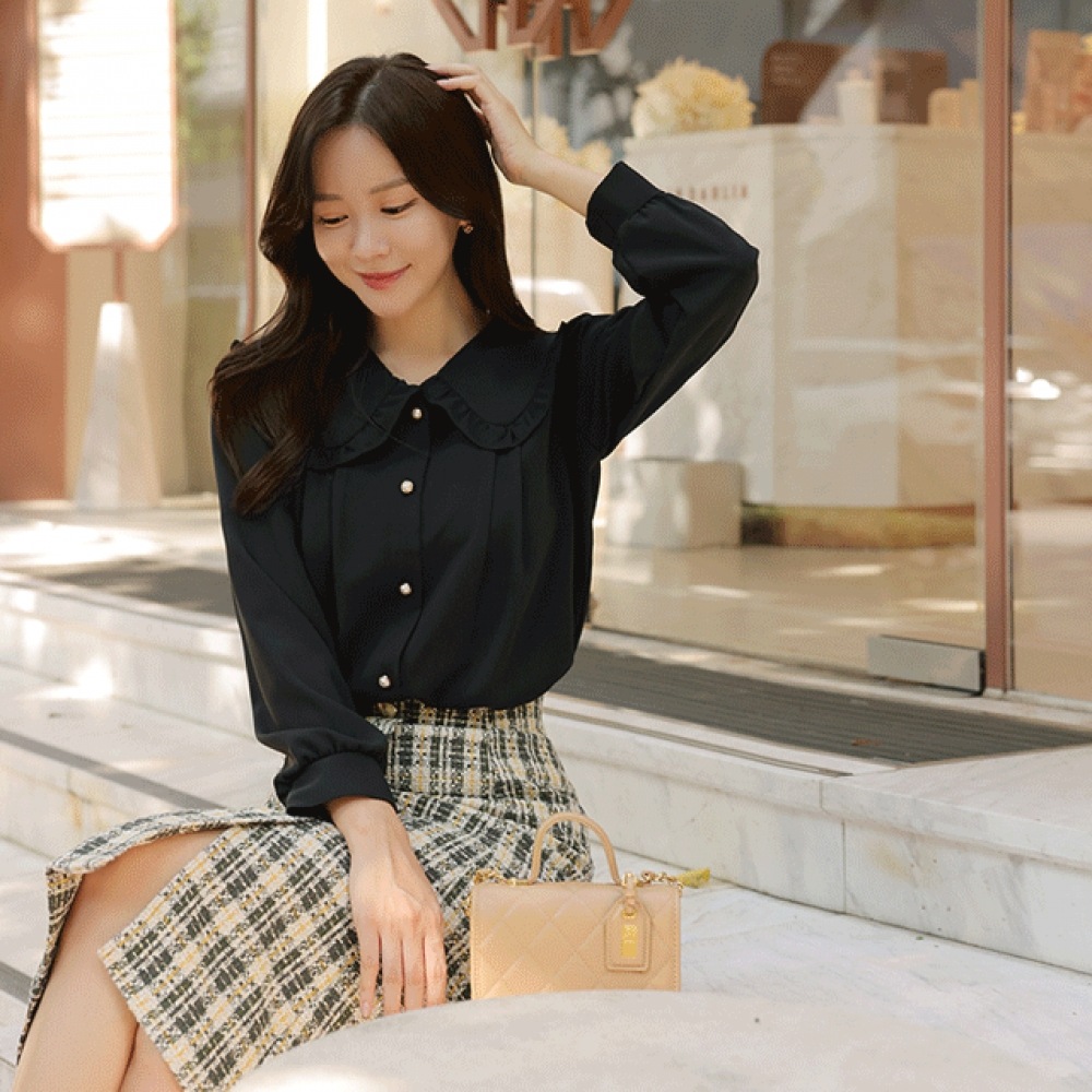 クリック＆ファニーローフリルカラーブラウス