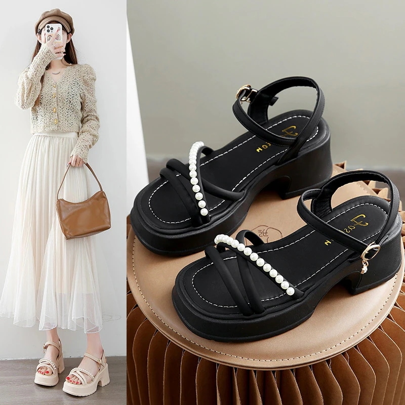 1点ご購入 で10点プレゼントいたしますファッション風パールサンダルの外に25型マドレーヌ厚底一字バックルローマンヒールサンダル
