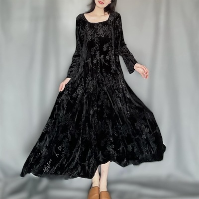 しい　ゆったりとした　角襟　ベルベット　プリント　ヘッドワンピース　女性　ドロップ感　長袖　雰囲気　ロングスカート　魚尾スカート　大きく振っている