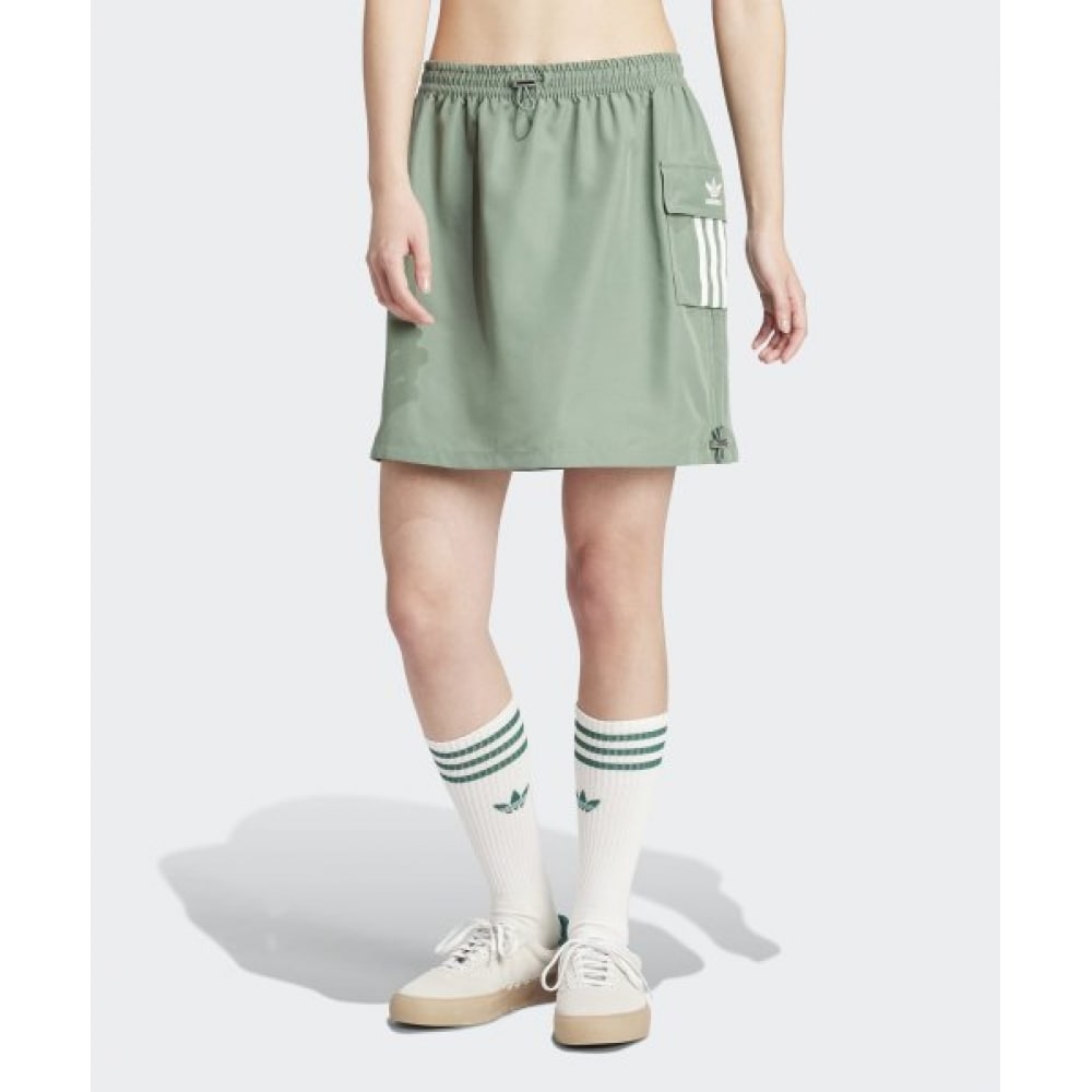 アディダス（アディダス）カーゴスカート-グリーン/IX6001