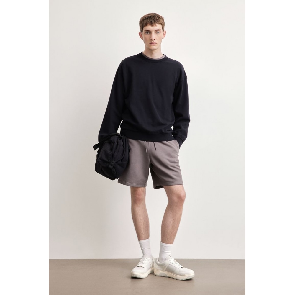 H&M ルーズフィットウォッシュコットンスウェットシャツブラック