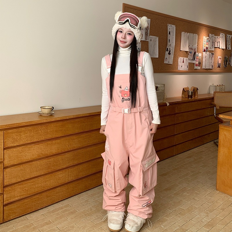 スノーボードウェア 2025 2026 可愛いクマちゃん 白トップス ピンクパンツ サロペット レディース 3L スキーウェア スノボウェア パンツ アウター