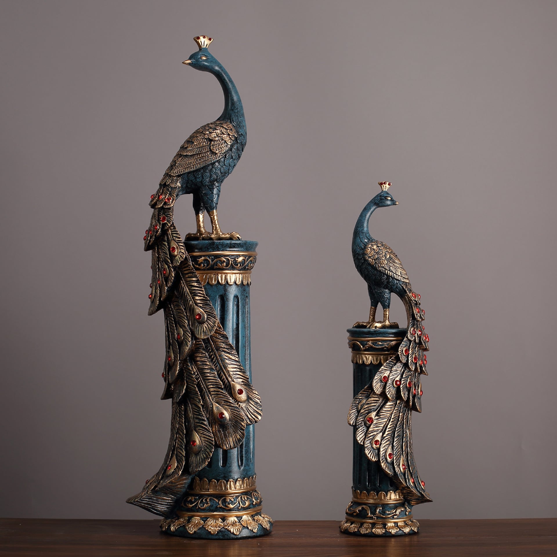 マクジャクの置物バーキャビネットワインラック玄関の装飾品