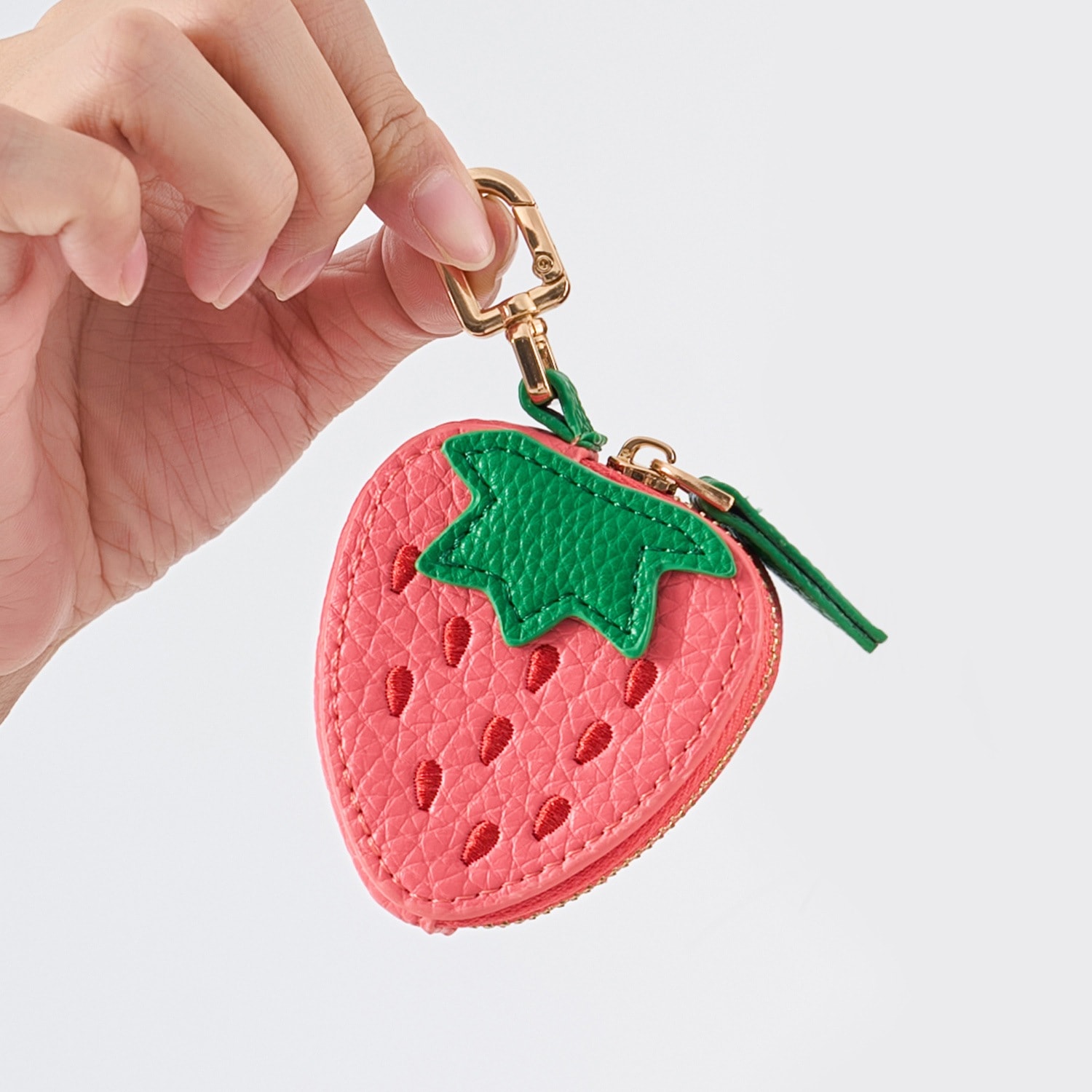 10個セット フレッシュで甘いイチゴの形をしたペンダントキーホルダーミニ可愛いフルーツシリーズのバッグストラップ付き小銭入れ