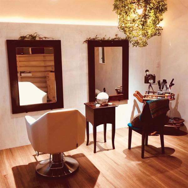 ミラー 鏡 壁掛け 壁かけ ウォールミラー 長方形 大型 大きめ 大きい サイズ ガーデンミラー 北欧 サロン 美容院 美容室 理髪店 散髪屋