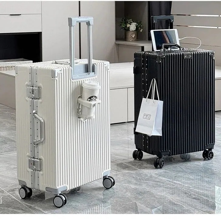 旅行 修学 キャリーバッグ 多色 旅行バック 静音 搭乗用スーツケース 万向輪 ロッドボックス のアルミフレームです です キャリーケース 韓国 スーツケース 新作です