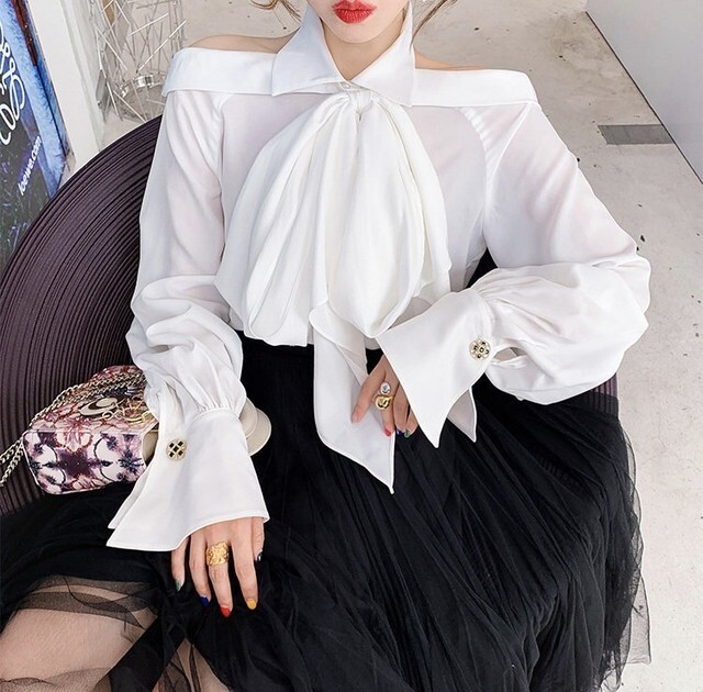 春服 トップス シャツ ブラウス レディース 春夏 かわいい 長袖 長袖 キャンディースリーブ オフショルダー オフショル ホルターネック シフォン フリル リボン 透け感 ホワイト S M L かわ