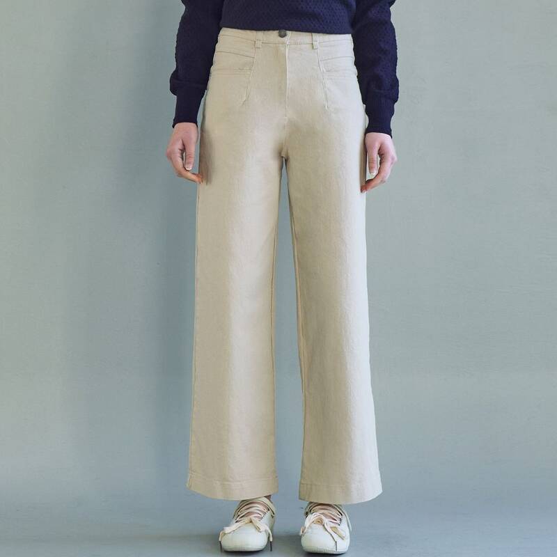クリーンカットのバンディングパンツ