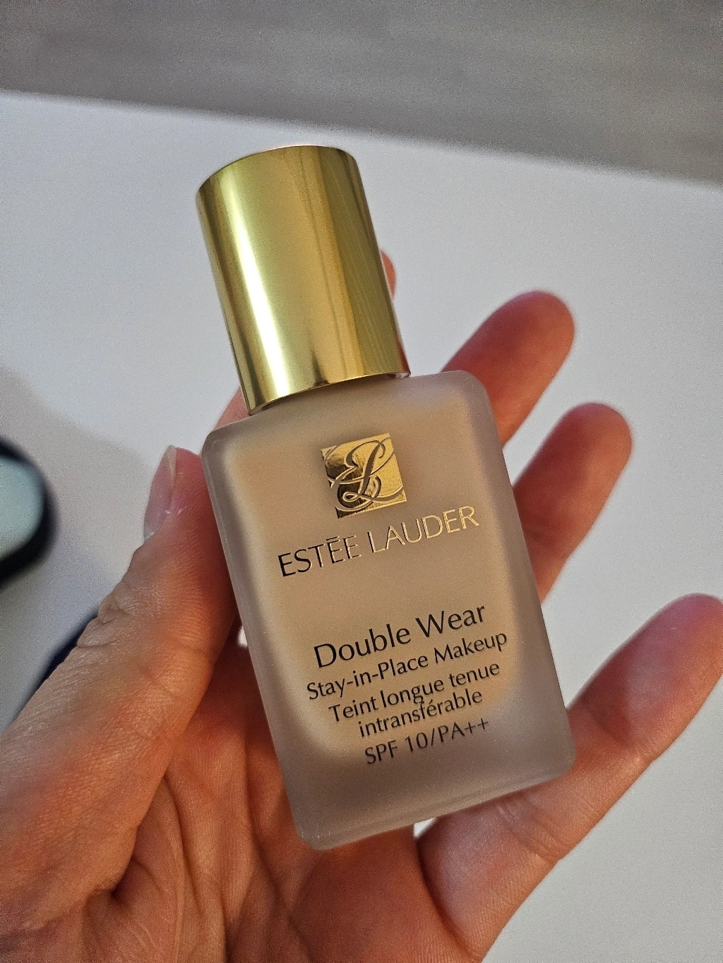 【WiD2】 ダブルウェアステイインプレイスメイクアップ30ml1個バフ2N2リキッドファンデーション崩れない最強ファンデ24時間キープ毛穴カバー密着殿堂入り夏コスメ高カバー
