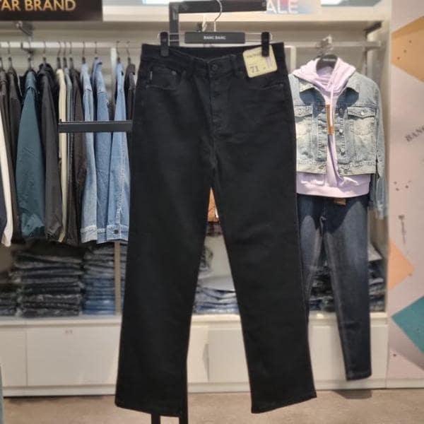 HC21 女性 インバンド 裏起毛 ブラック ストレートジーンズ NQL741 (S42329479)