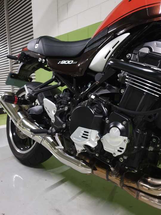 カワサキ Kawasaki Z900RS 2018 2019 Z900 RS エンジンガード クロー