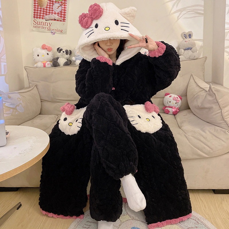 パジャマの女性の冬の3層の綿を挟んで厚いベルベットの長いパジャマのかわいいサンゴのベルベットの保温家庭服の冬