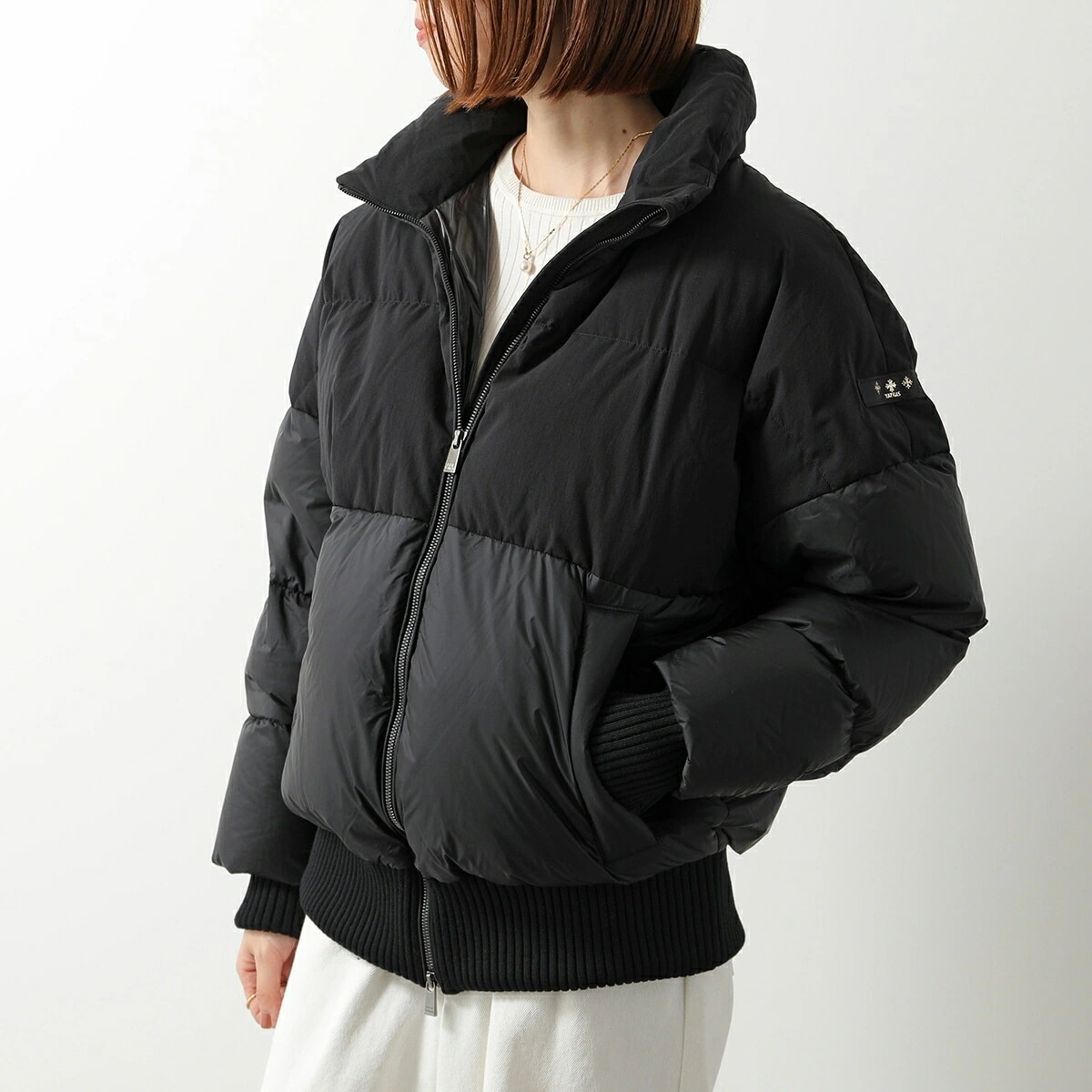 TATRAS タトラス ダウンジャケット ARNICA アルニカ LJXA0067010528 レディース スタンドカラー ナイロン ロゴパッチ BLACK