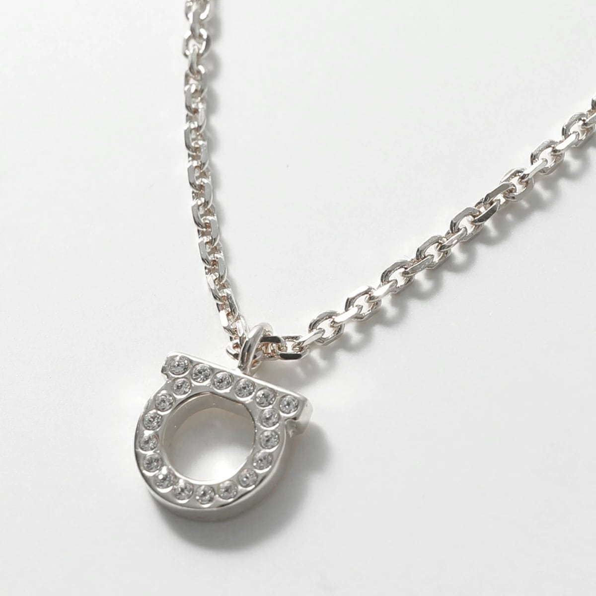 FERRAGAMO フェラガモ 76 0131 002 アイコン モチーフ ネックレス クリスタル ペンダント 002/CRYST-PLDL レディース