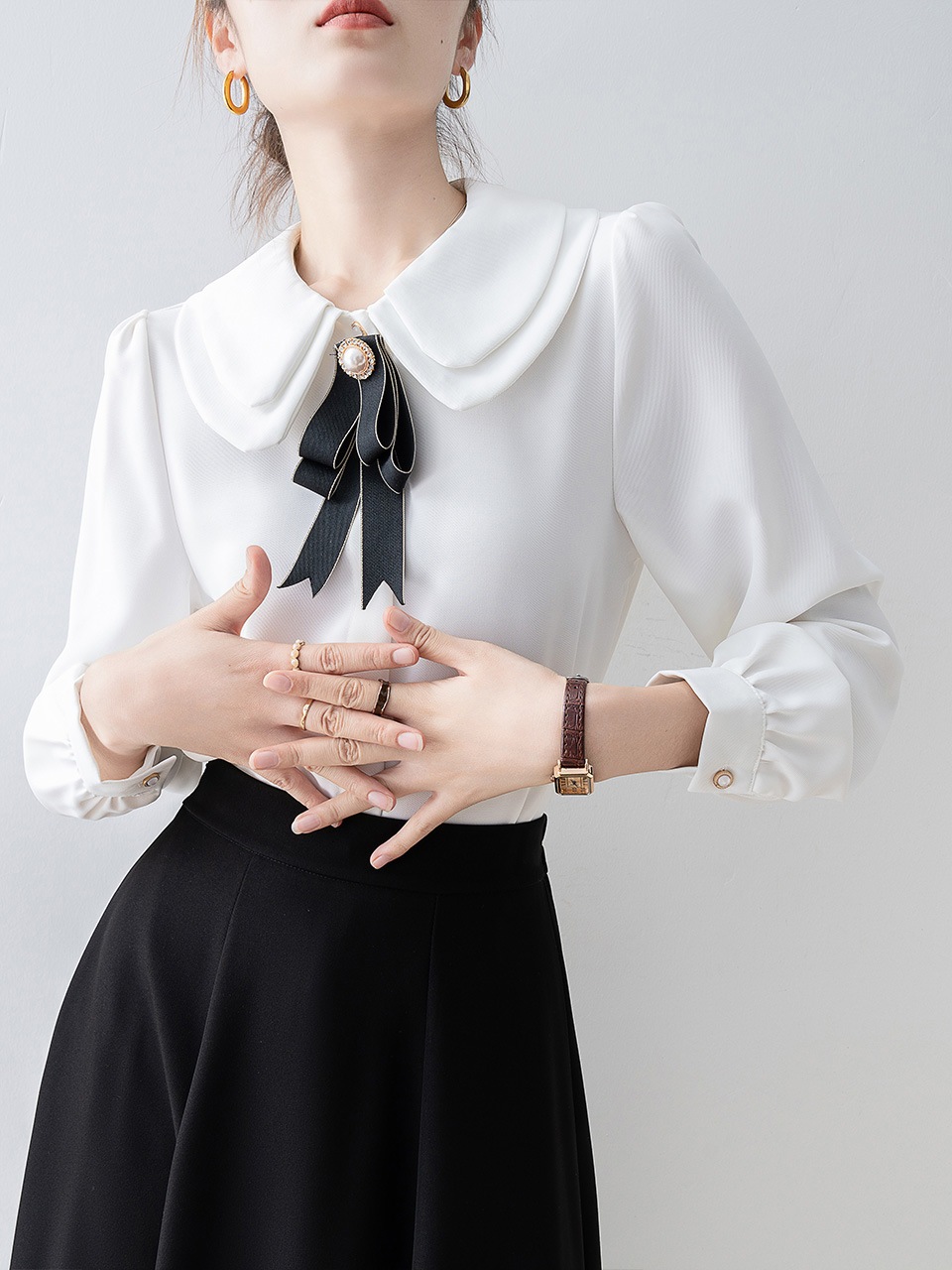 【1点ご購入 で10点プレゼントいたします】2025年リボン感シャツ長袖トップス