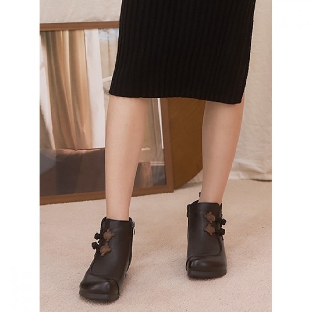 (Ninaspari) ダブルカバーボタン付き牛革アンクル