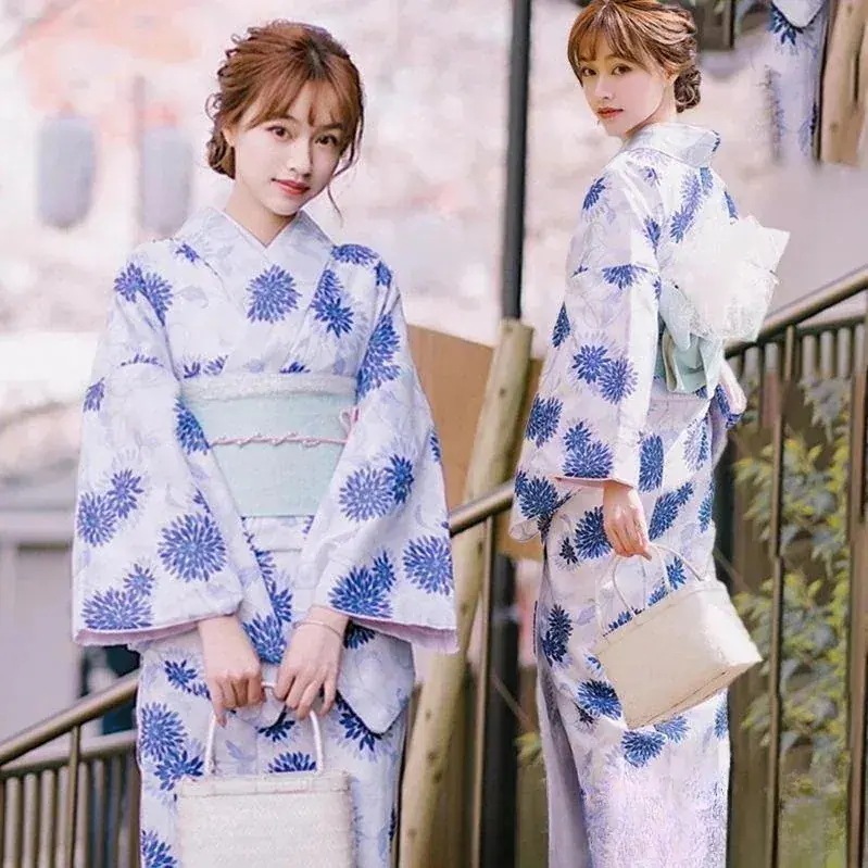 大人の着物 夏祭り花火大会 衣装四季折々の着物を おしゃれで コスチューム 浴衣セット レトロ 五点セット 新入荷 かわいい 浴衣+帯+ヘアクリップ+ソックス+うちわ和服コスチュームコスチューム
