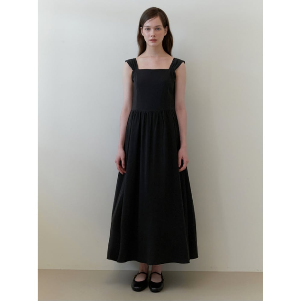 キンダビーロージージェーンドレス-ブラック