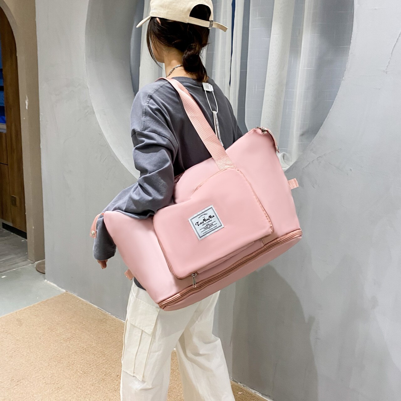 【1つ買うと1つ無料】【メガ割】福袋 キルティングバッグ 旅行用折りたたみバッグ 大容量 軽量 収納 短距離 ビジネス旅行バッグ大容量トートバッグ