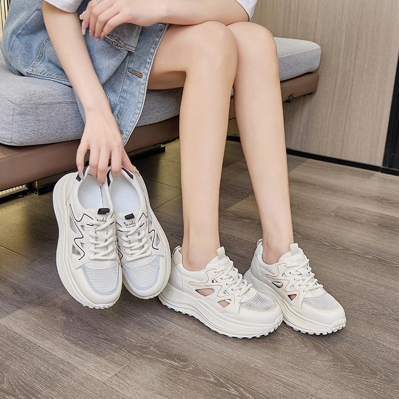 大きいサイズ レディース シューズ 革靴 ポップス 靴 女性 2024 夏モデル 小さい靴 白 メッシュ カジュアル 厚底 トレーナー