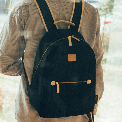 新規入店analogmoodモノローグリュックサック navy / SNSで人氣 / 韓国有名ブランド