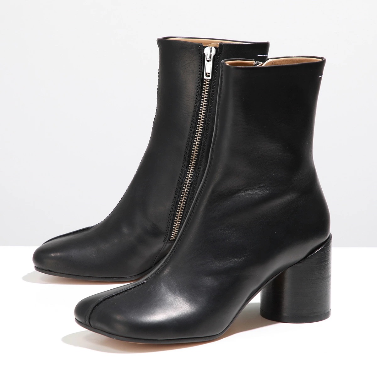 MM6 エムエムシックス メゾンマルジェラ アンクルブーツ Stitch-out S59WU0249 P5000 レディース ショートブーツ レザー シューズ 靴 T8013