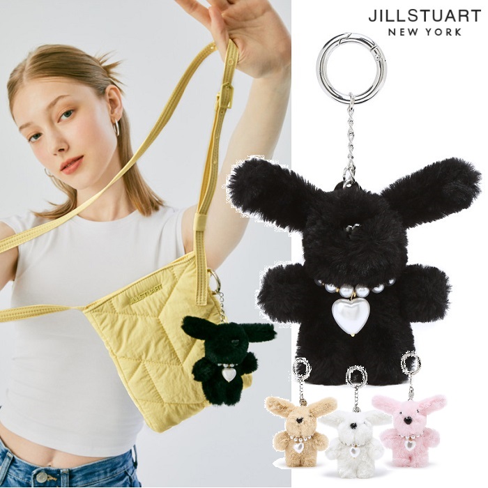 [23FW][CHARM] ウサギ人形キーリング兼憲章 4色 / バッグ装飾 新商品 韓国ブランド 韓国人気 韓国ファッション 学生 大学生 贈り物 ストリートファッション カップルアイテム
