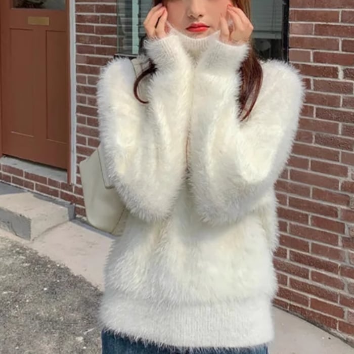 レディース トップス ニット セーター プルオーバー 長袖 萌袖 ハイネック 襟なし ワイド フェミニン もこもこ ふわふわ ふっくら 伸縮性 かわいい 大人可愛い きれいめ シンプル カジュアル