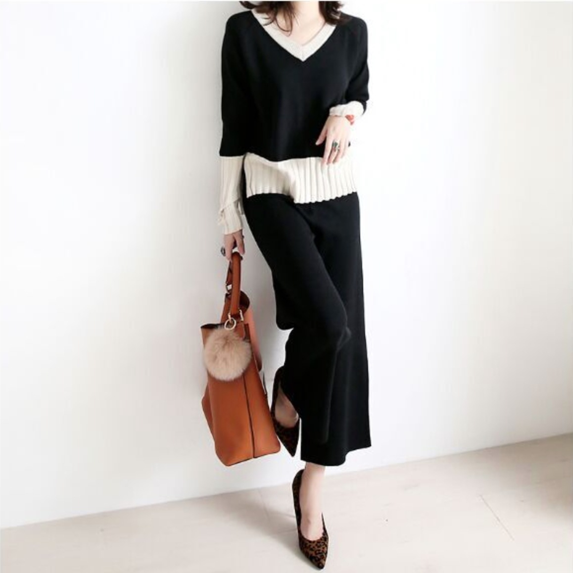 ボトムス セットアップ ニットソー ワイドパンツ 袖あり 長袖 Vネック ワイド ニット 2点セット ツーピース 大人可愛い きれいめ シンプル カジュアル 大人 上品 おしゃれ お洒落