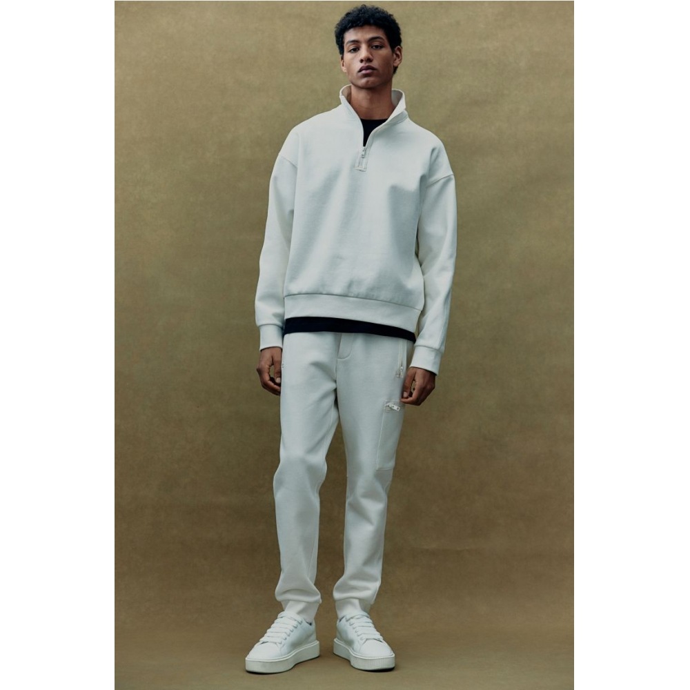 H&M ルーズフィットジップディテールスウェットシャツクリーム 8,669円