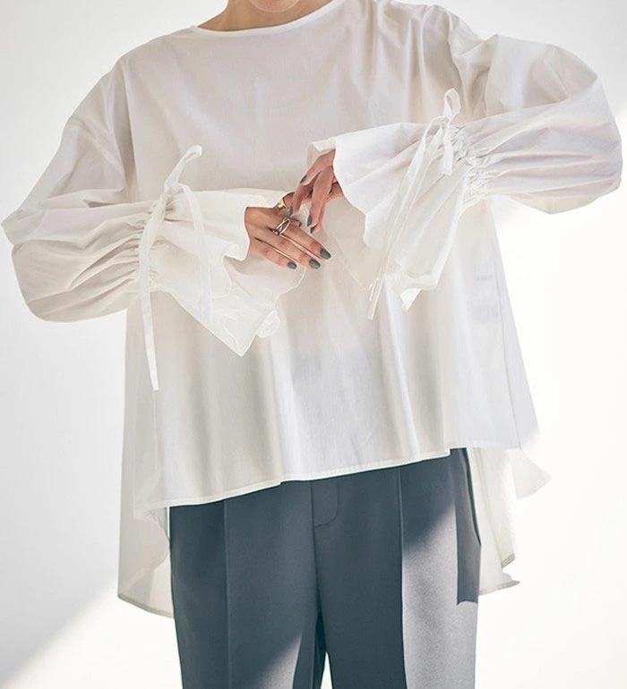 [最安値挑戦]！バックプリーツ使いボリューム袖ブラウス レディース 秋冬 トップス シャツ ブラウス M-LL 4,940円
