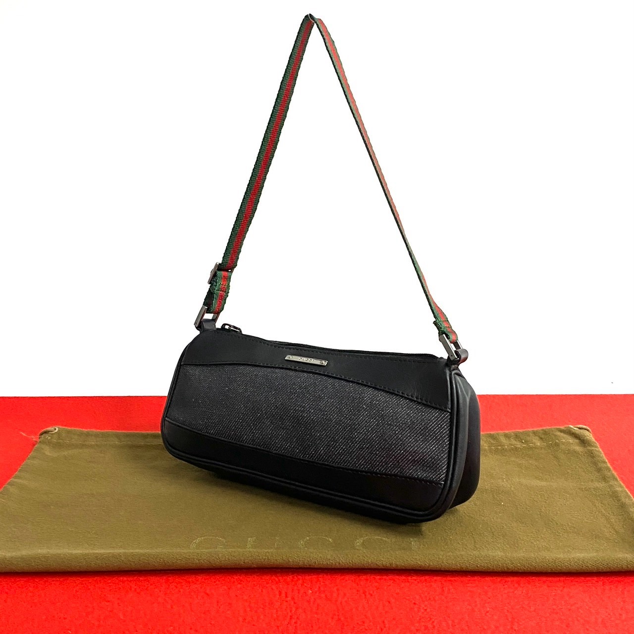 シェリーライン ロゴ 金具ショルダーバッグ レザー デニム ブラック 46582 27,625円